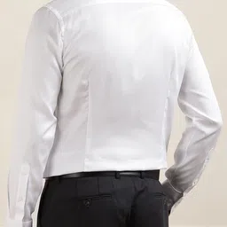 Eton Men Spread Collar Solid Cotton Slim Fit Formal Shirt image 3