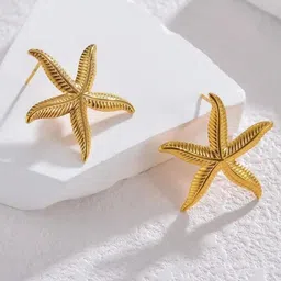 Estailo fashion Gold Plated Animal Shaped Studs image 1