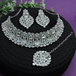 Anouk Rhodium-Plated Stones Studded & Beaded JewellerySet-picture-16