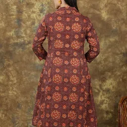 Aramya Floral Printed Shirt Collar Three-Quarter Sleeves Pure Cotton A-Line Kurta image 5