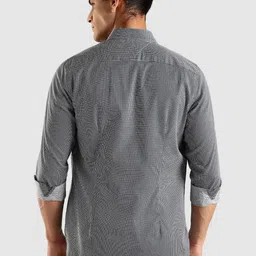 Tommy Hilfiger Men Slim Fit Micro Checked Button-Down Collar Pure Cotton Casual Shirt image 3
