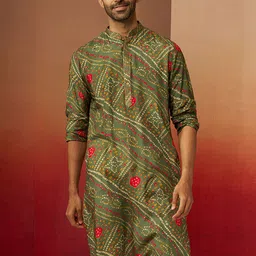 VASTRAMAY Bandhani Printed Mandarin Collar Silk Kurta-picture-20