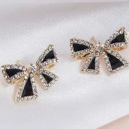 Tosilite Korean Artificial Stones Studded And Beaded Bow Shaped Studs image 2