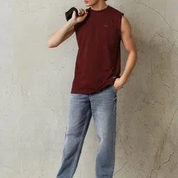 Hubberholme Men Solid Sleeveless T-shirt image 5