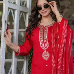 CaniBani Women Ethnic Motifs Embroidered Regular Chanderi Silk Kurta with Trousers & With Dupatta image 3