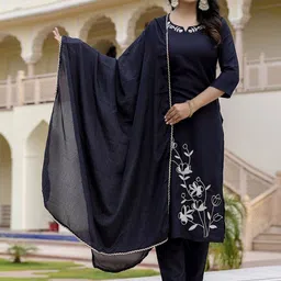 FoxDX Women Embroidered Regular Thread Work Kurta with Trousers & With Dupatta-picture-15