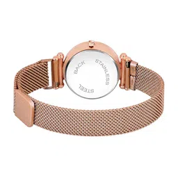 CSAMON Women Embellished Bracelet Style Straps Analogue Watch C34RG RED Fosil RG M image 2