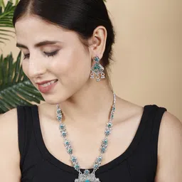 PUJVI American Diamond Stone-Studded & Beaded Jewellery Set image 3