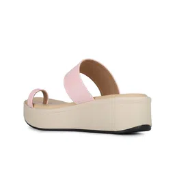 Inc 5 Flatform Sandals with Laser Cuts image 4