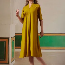 FITHUB Women A-Line Midi Dress image 4
