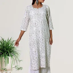 myplusfashion Floral Embroidered Round Neck Chikankari Kurta-picture-19