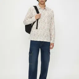 glitchez Relaxed Fit Abstract Printed Casual Shirt image 3