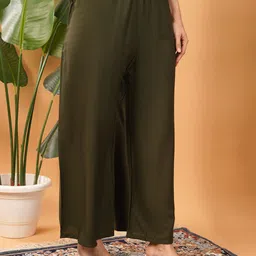 LEGITLOOKS Women Pack Of 3 Flared Slip-On Palazzos image 3