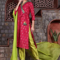 Sangria Floral Embroidered Embroidered Thread Work Angrakha Kurta Salwar With Dupatta-picture-28