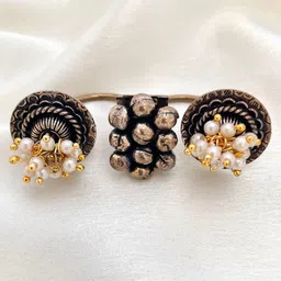 ISHKAARA Pearl Oxidised Ghungroo Ring image 3