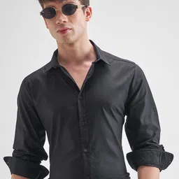 HIGHLANDER Men Relaxed Fit Solid Spread Collar Formal Shirt-picture-41
