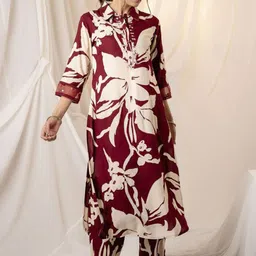 Indo Era Floral Printed Shirt Collar Sequinned Kurta with Trousers-picture-25