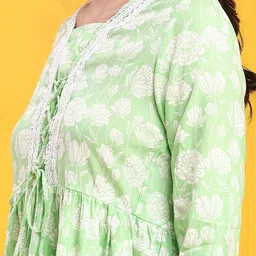 V-Mart Floral Printed Kurti image 3