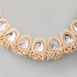 Anouk Gold Plated Kundan Studded & Beaded Jewellery Set image 3