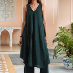SZN Women Pleated Kurta with Trousers-image-84