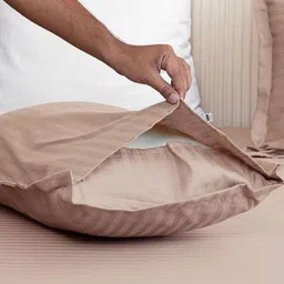 WEAVE AND DECOR Peach-Coloured Striped 300 TC Bedsheet with 2 Pillow Covers image 2