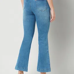 Kraus Jeans Women Flared High-Rise Light Fade Jeans image 4