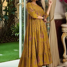 Anni Designer Women Floral Printed Tiered A-Line Kurta with Trousers & Dupatta image 2