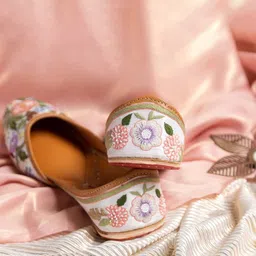 Kala India Women Printed Round Toe Slip-On Mojaris-image-13