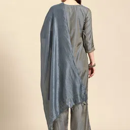 Sia Ab Pehnegi Duniya Striped Woven Design Kurta with Trousers & Dupatta image 2