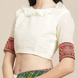 KALINI Bandhani Embroidered Pure Georgette Green And White Saree image 5