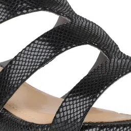 Inc 5 Women Textured Block Heels Sandals image 4