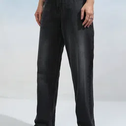 Tokyo Talkies Women Straight Fit Light Fade Jeans image 3