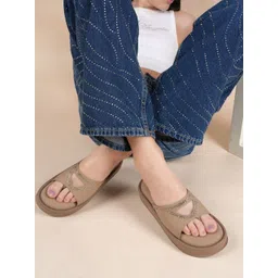 Mast & Harbour Women Textured One Toe Flats with Buckles-picture-23