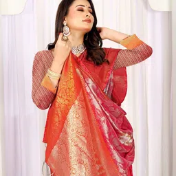 VISHNU CREATIONS Floral Pure Silk Banarasi Saree image 3