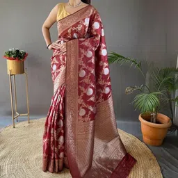 CANIZZARO Floral Zari Silk Blend Banarasi Saree image 3