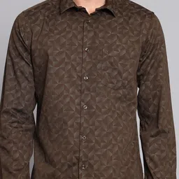 TRIGGER Men Slim Fit Printed Casual Shirt image 3