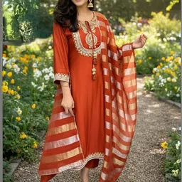 Navlik Women Embroidered Regular Kurta & Trousers With Dupatta-image-39