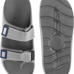 athree Men Flip Flops image 2