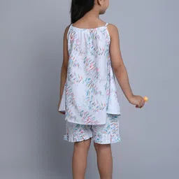 Little Clothings Girls Cotton Leaf Print Night suits image 3