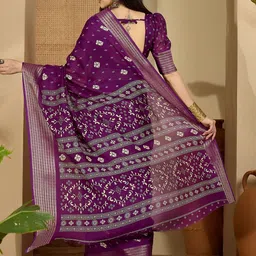 Sangria Bandhani Chiffon Saree image 2