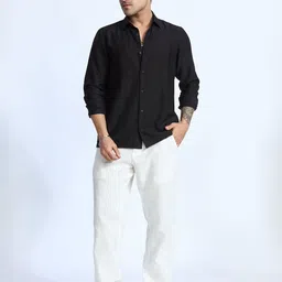 XKIND Men Textured Spread Collar Casual Shirt image 2