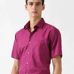 Van Heusen Men Solid Spread Collar Pure Cotton Formal Shirt image 4