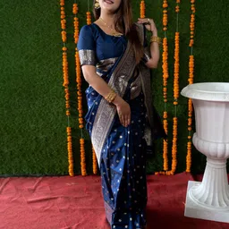 amirat Woven Design Zari Pure Silk Banarasi Saree-picture-25