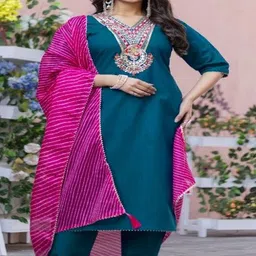 Fairypink Floral Embroidered V-Neck Thread Work Cotton Silk Kurta With Trousers & Dupatta-picture-17