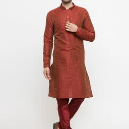 over crowd Men Cotton Blend Sherwani Churidar Set image 1