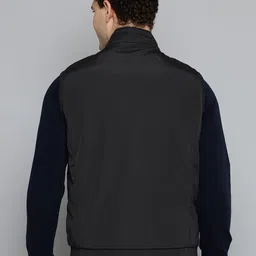 Fort Collins Mock Collar Gilet image 3