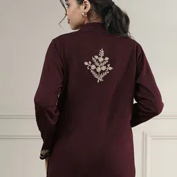 Zamour Floral Embroidered Mandarin Collar Open Front Shrug image 5