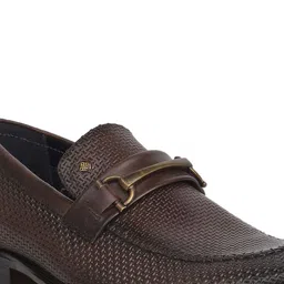 Bata Men Textured Leather Formal Loafers image 5