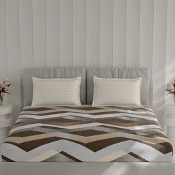 Monte Carlo Brown & Grey Geometric Printed 210 TC Queen Bedsheet Set 2.2 m x 2.5 m image 4