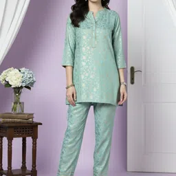 DUMMY SHAPE Women Ethnic Motifs Printed Regular Kurta with Trousers-picture-18